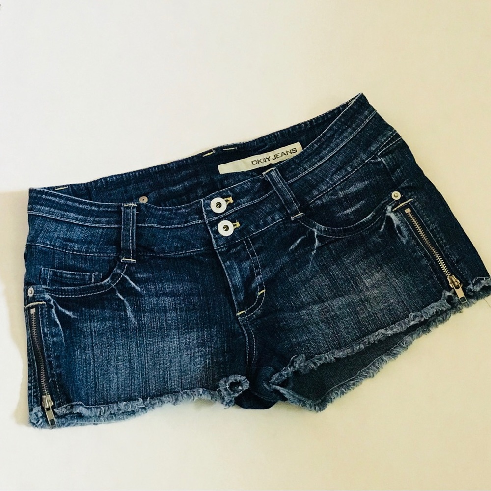 DKNY Jean Shorts size 29